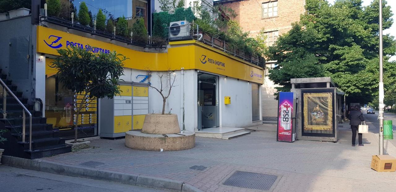 Nevila'S Apartment Tirana Exterior foto